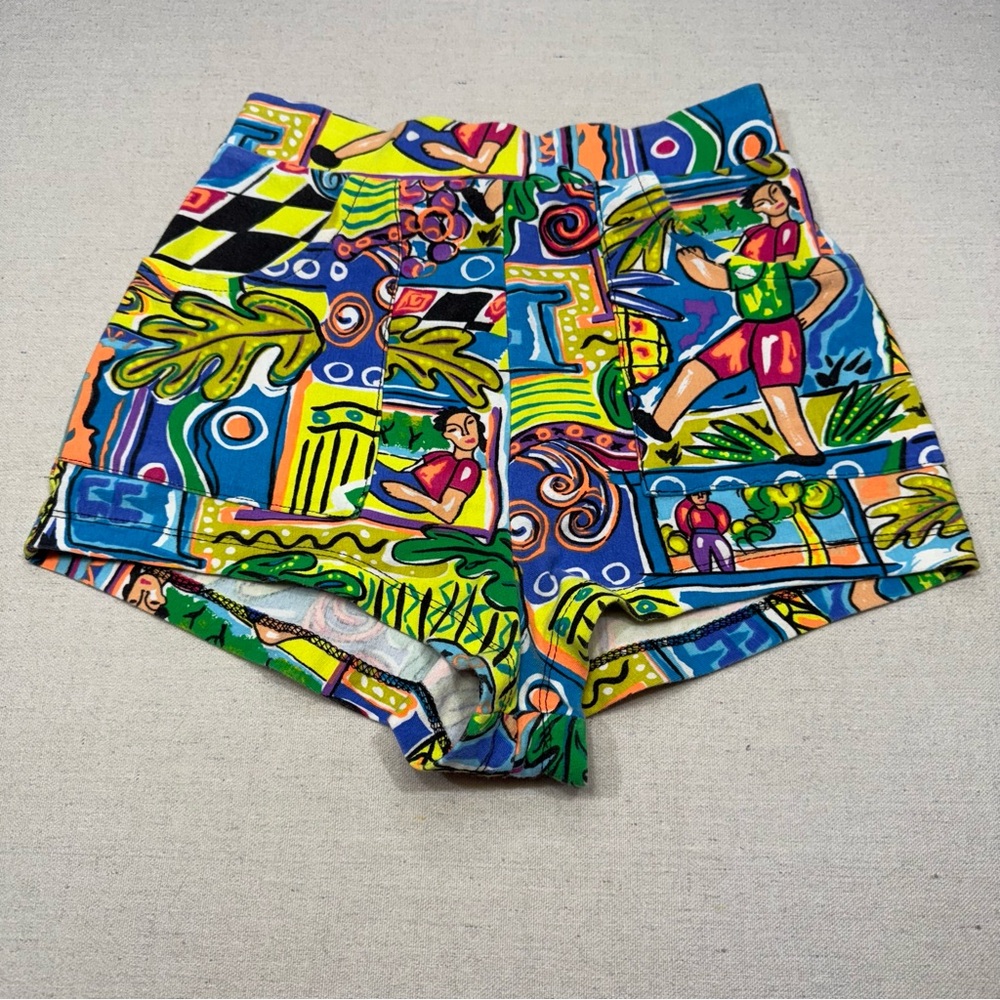 Colorful Graphic Print Shorts by Harbour Casuals Ltd. - Size Small Petite